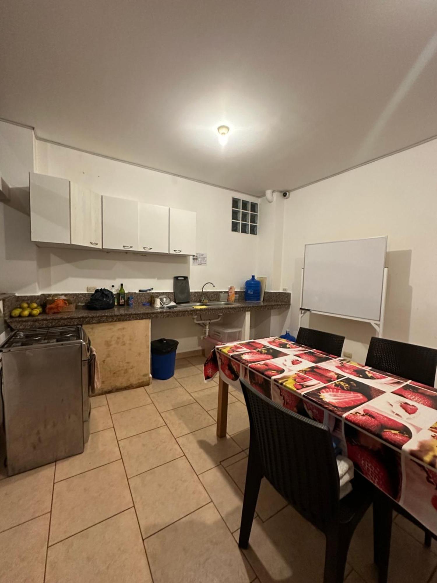 Hostal Yaku Montanita Ngoại thất bức ảnh
